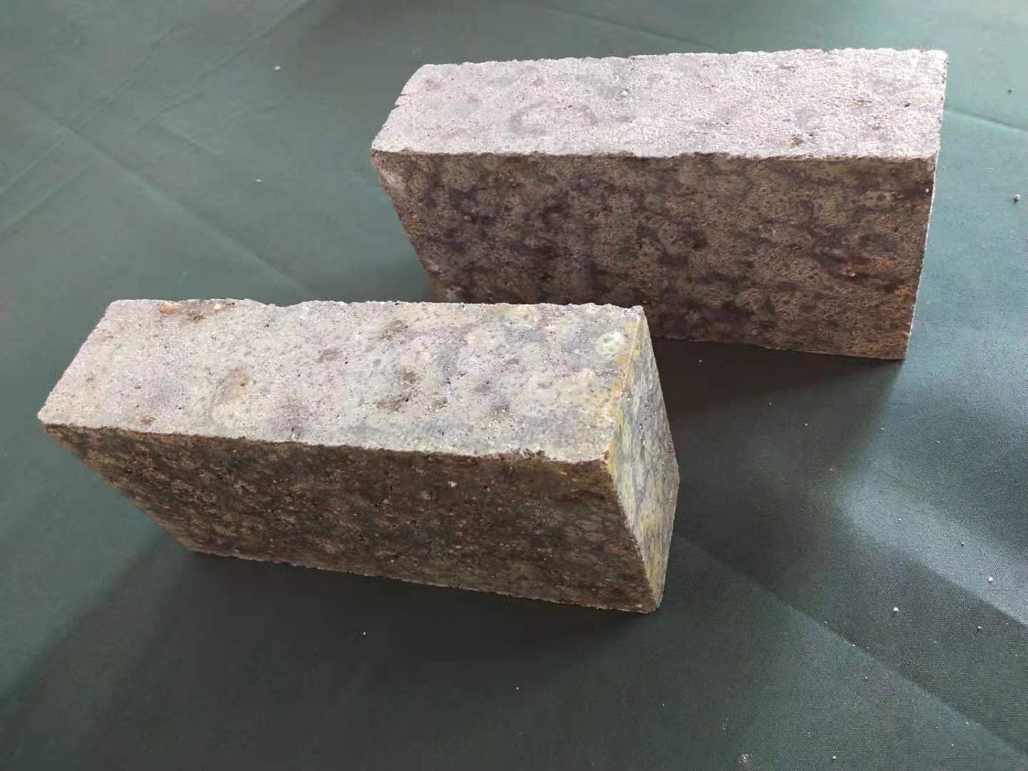 粘土结合碳化硅砖