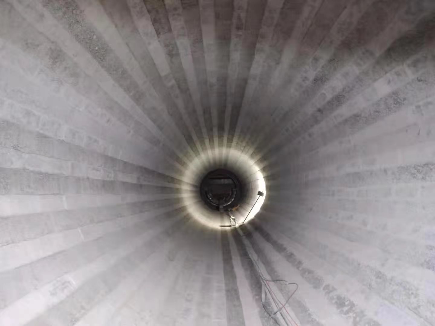 链篦机回转窑球团线施工